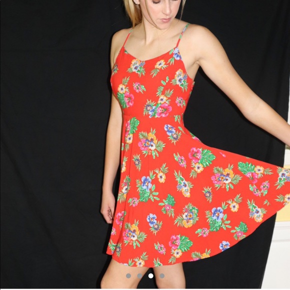 Red Floral Dress - Picture 3 of 4